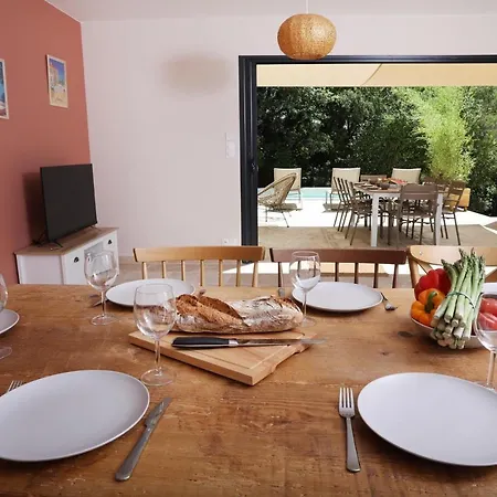 Au Clos De Manon ヴェール・ポン・デュ・ガル